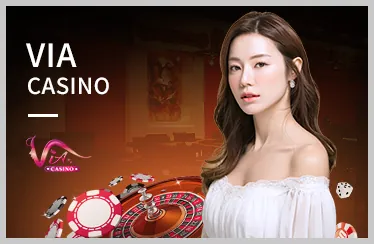 Hình ảnh máy slot cổ điển với biểu tượng trái cây và số 7 may mắn